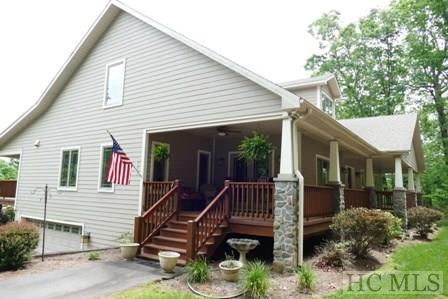 669 Lakeside Circle, Franklin, NC 28734