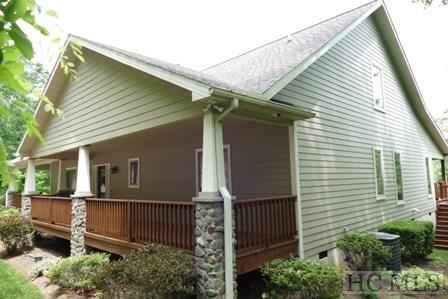 669 Lakeside Circle, Franklin, NC 28734