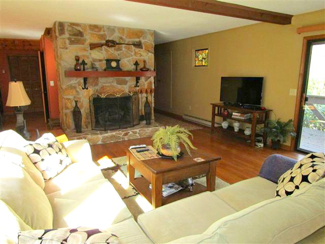 844 Young Cove Road, Franklin, NC 28734