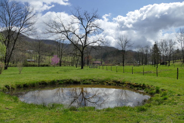 447 Meadow Mountain Estates Rd., Franklin, NC 28734