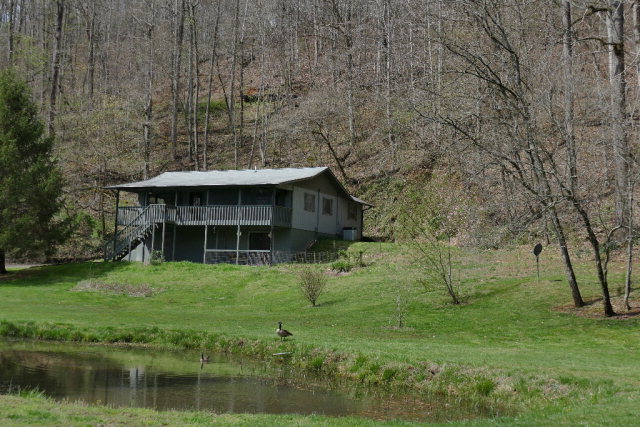 447 Meadow Mountain Estates Rd., Franklin, NC 28734