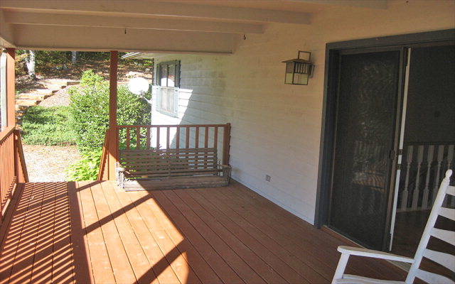 1099 Holly Terrace Road, Franklin, NC 28734