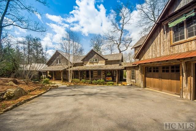 125 Branchwater Trail, Glenville, NC 28736