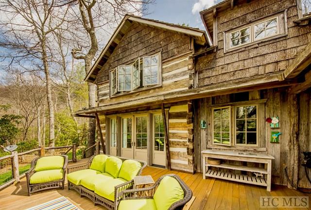 125 Branchwater Trail, Glenville, NC 28736