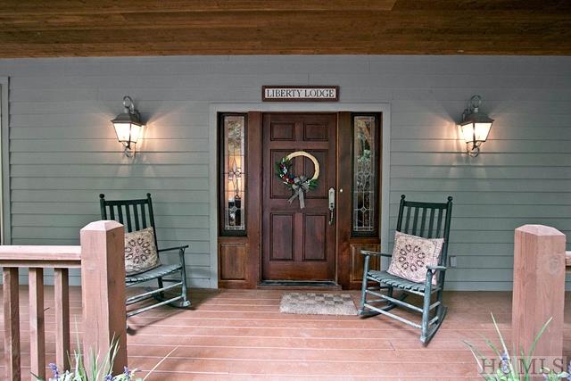 275 Ruffed Grouse Road, Glenville, NC 28736
