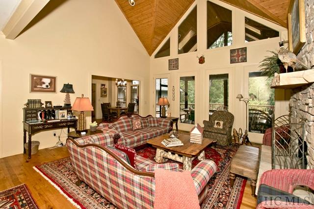 275 Ruffed Grouse Road, Glenville, NC 28736