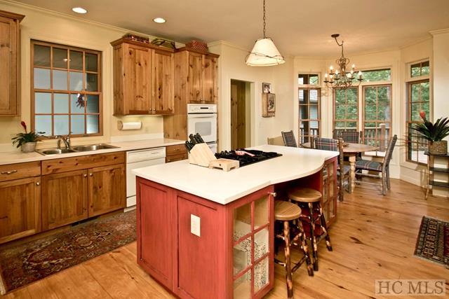 275 Ruffed Grouse Road, Glenville, NC 28736