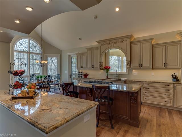 127 Chattooga Run, Hendersonville, NC 28739