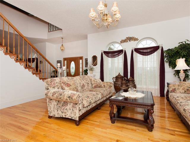 2399 Pleasant Grove Road, Hendersonville, NC 28739