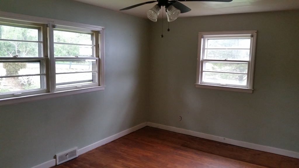 2214 Harden CirHendersonville, NC, 28739Henderson County