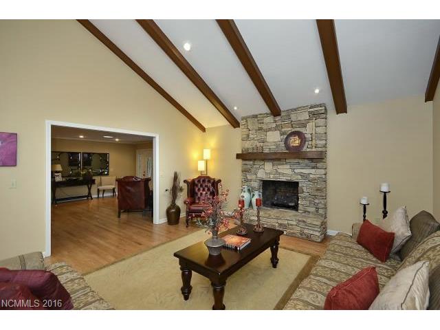 288 Roberts Dr, Laurel Park, NC 28739
