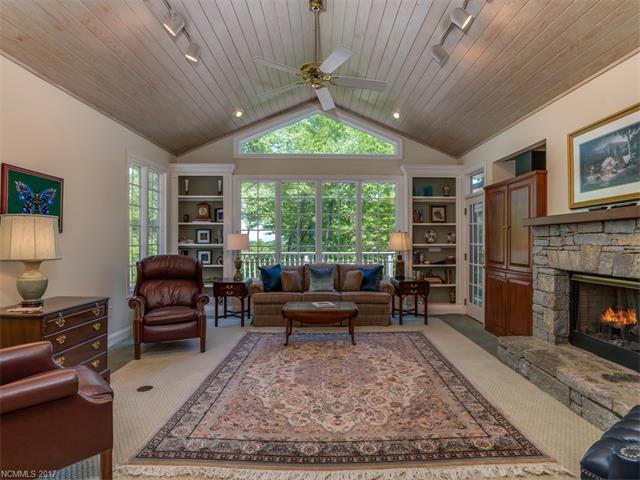 85 Tall Poplar Summit, Hendersonville, NC 28739