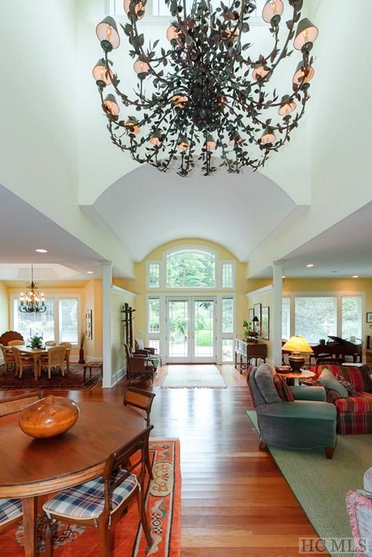 28 Falls Court, Highlands, NC 28741