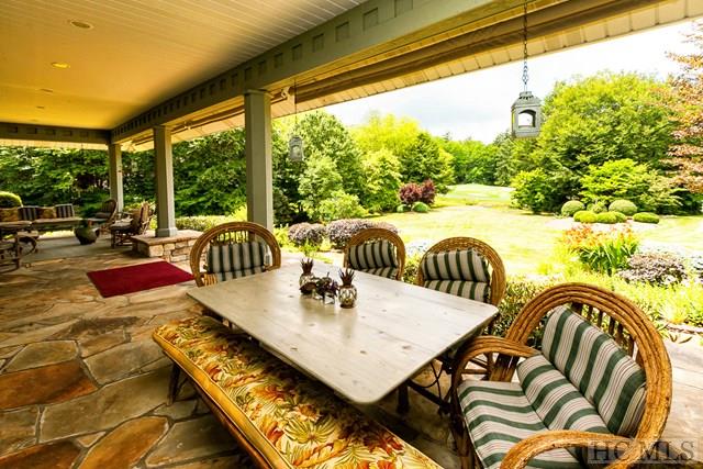 28 Falls Court, Highlands, NC 28741