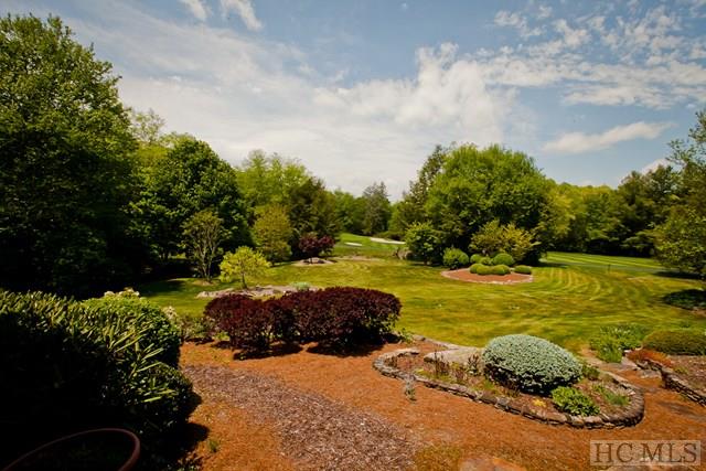 28 Falls Court, Highlands, NC 28741
