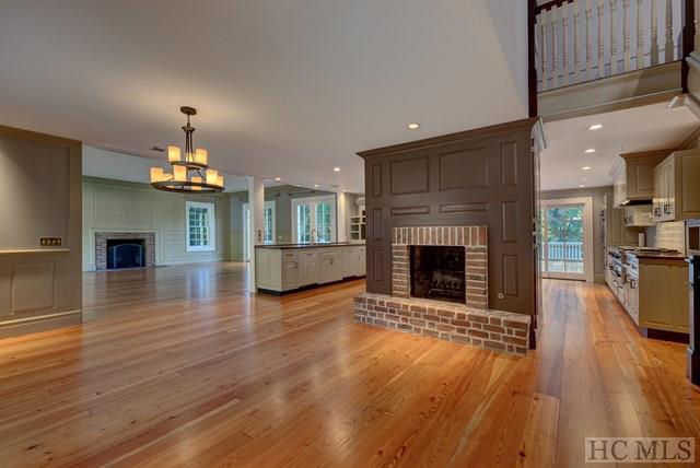 194 Shortoff Springs Road, Highlands, NC 28741