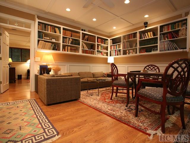 26 Lower Brushy Brushy Face Road, Highlands, NC 28741