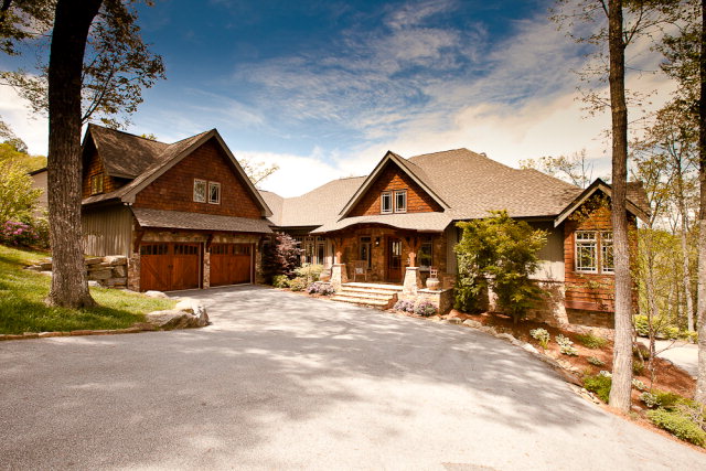 159 Highlands Point Road, Highlands, NC 28741