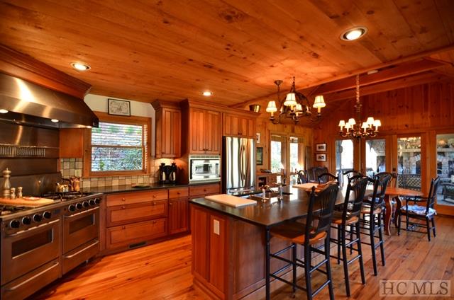 296 Centennial Lane, Highlands, NC 28741