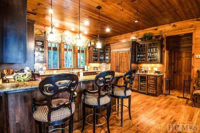 81 Creekwood Court, Highlands, NC 28741