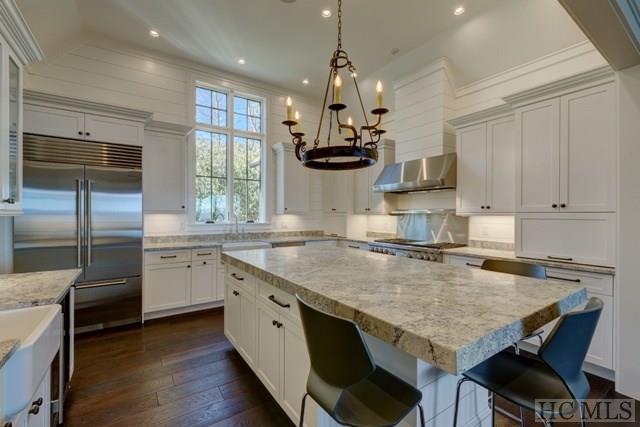 81 Sundown Crest, Highlands, NC 28741