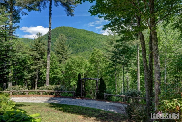 211 Buck Creek Church Road, Highlands, NC 28741