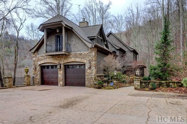 869 Big Buck Road, Highlands, NC 28741