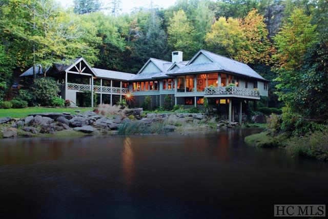1840 N 4th Street, Highlands, NC 28741