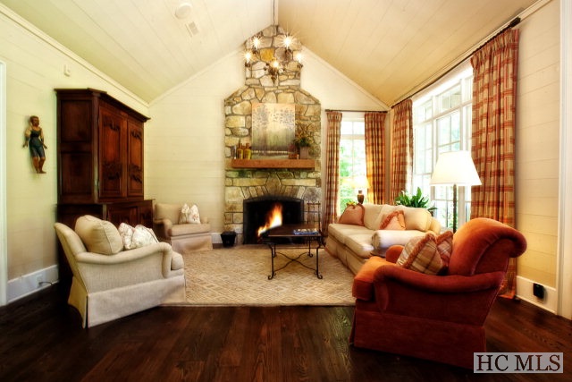 165 Silent Indian Lane, Highlands, NC 28741