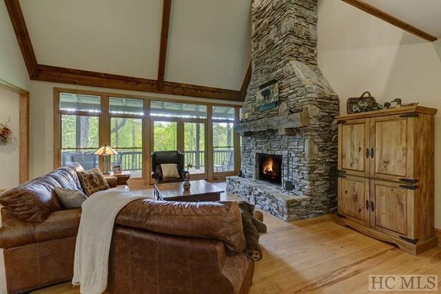 400 View Point Road, Highlands, NC 28741