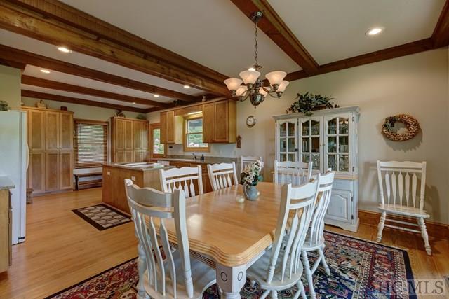 400 View Point Road, Highlands, NC 28741