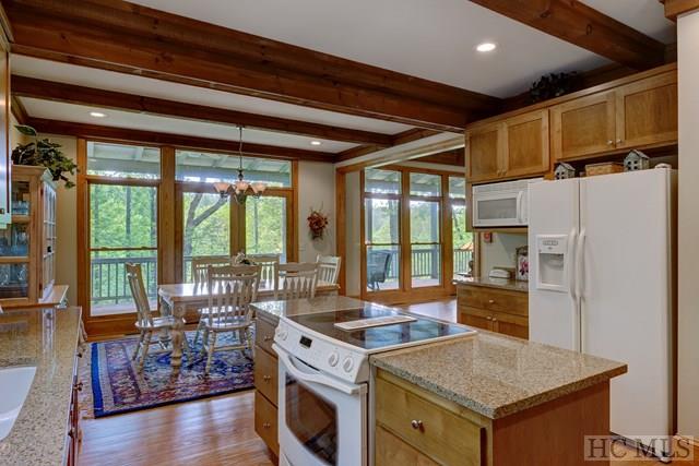 400 View Point Road, Highlands, NC 28741