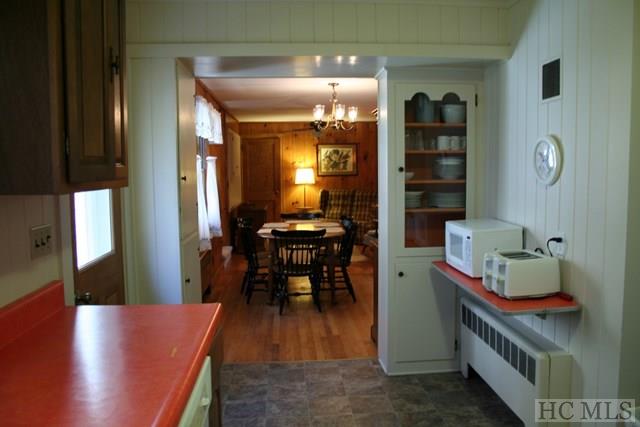 288/292 Franklin Road, Highlands, NC 28741