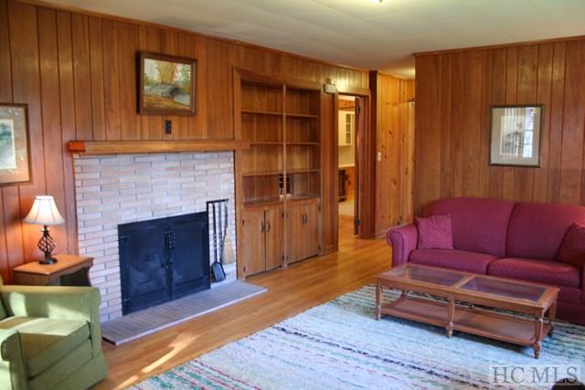 288/292 Franklin Road, Highlands, NC 28741