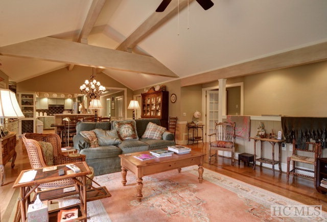 451 Spruce Lane, Highlands, NC 28741