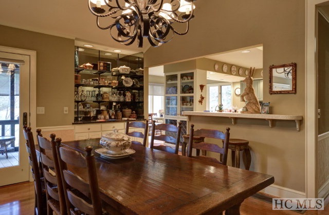 451 Spruce Lane, Highlands, NC 28741