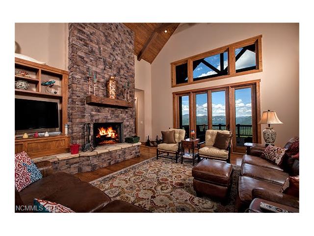 221 Half Moon Mile Road, Lake Lure, NC 28746