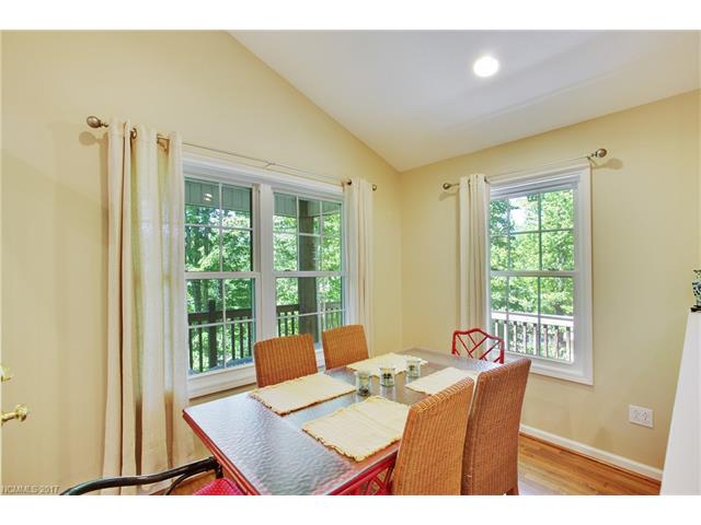 219 Picnic Point Road, Lake Lure, NC 28746