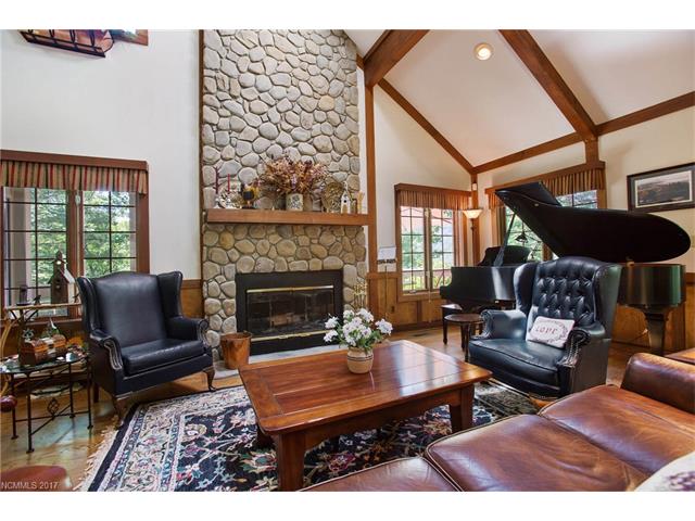 191 Hillview Drive, Lake Lure, NC 28746
