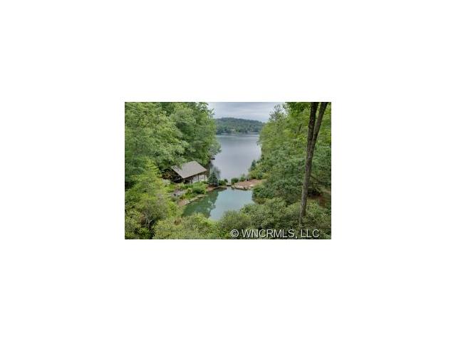 3668 West Club Boulevard, Lake Toxaway, NC 28747