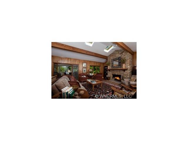 3668 West Club Boulevard, Lake Toxaway, NC 28747