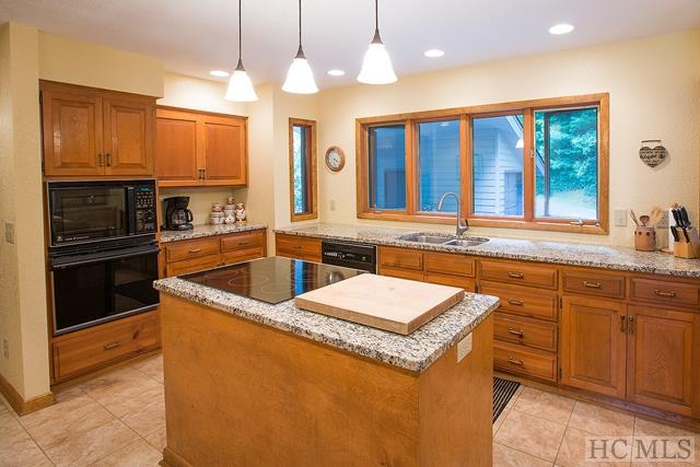 271 N Club Boulevard, Lake Toxaway, NC 28747