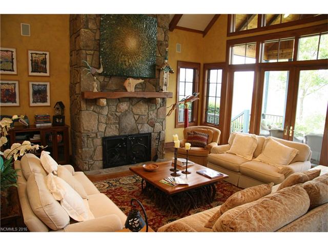 650 Toxaway Drive, Lake Toxaway, NC 28747