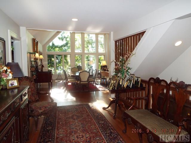 122 Indian Trace, Lake Toxaway, NC 28747