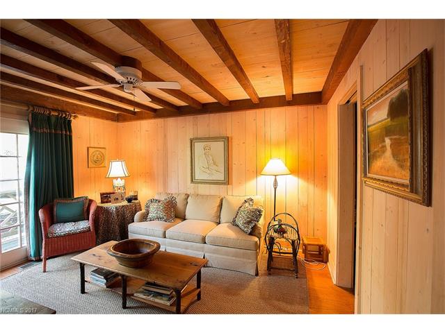 2041 Cold Mountain Road, Lake Toxaway, NC 28747