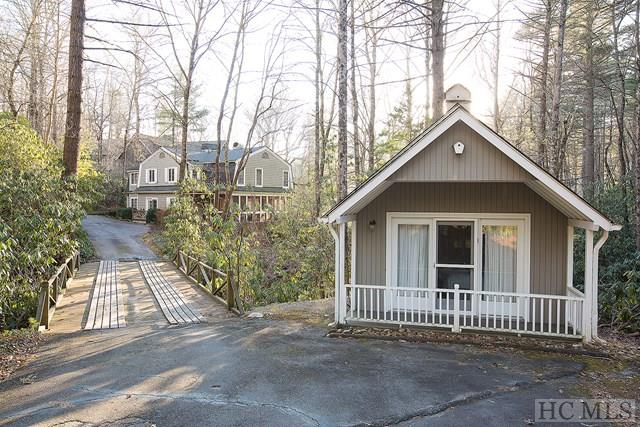 2041 Cold Mountain Road, Lake Toxaway, NC 28747