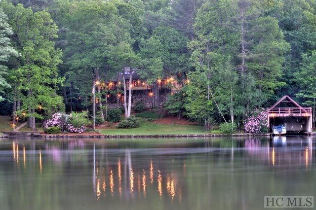 2338 West Club Blvd, Lake Toxaway, NC 28747