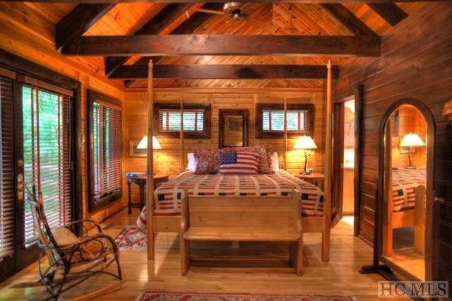 2338 West Club Blvd, Lake Toxaway, NC 28747