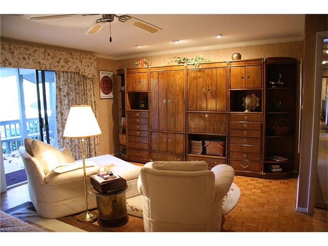 307 Island Point Road, Lake Toxaway, NC 28747