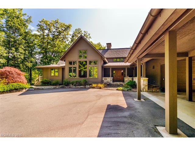 66 Cardinal Drive, Lake Toxaway, NC 28747